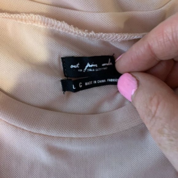 Urban Outfitters sheer mesh floral 90's short slee - Picture 2 of 6